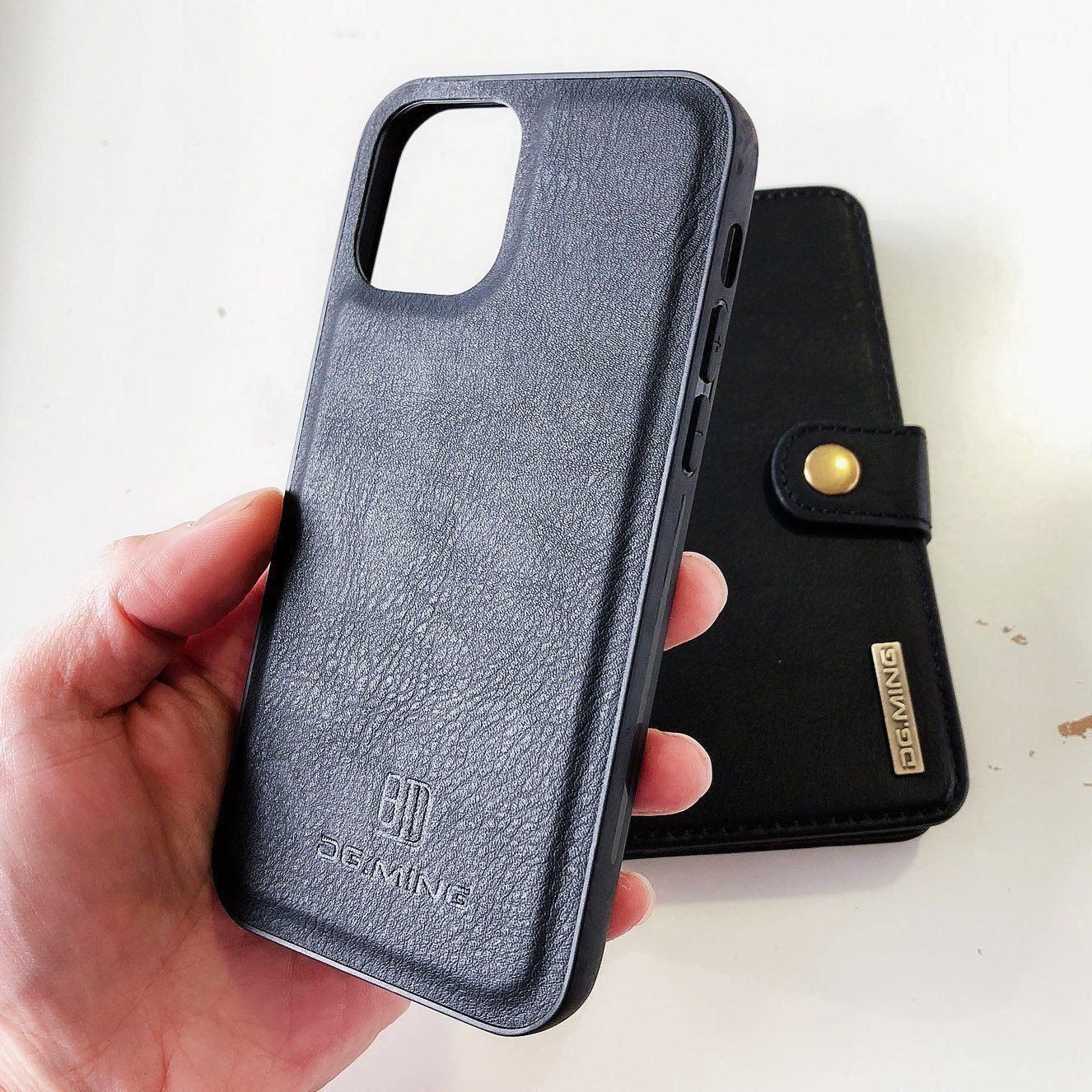 Cover & Protezioni schermo: iPhone 14 pro max - Portefeuille détachable coque solide – Nuovo e nell'imballaggio originale da Morges venduto da DigiAC 8