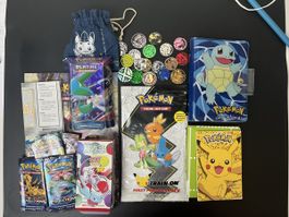 Lot Pokémon divers : pack sceller, vintage notebook, coins