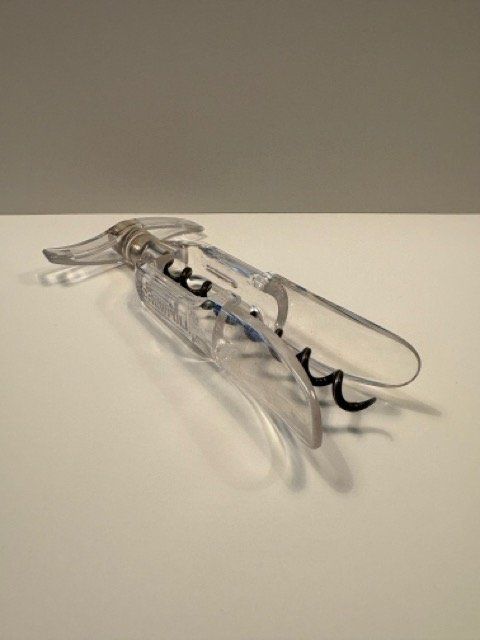 Apribottiglie & Tappi per chiusura: Korkenzieher transparent – Usato da Basel venduto da dav_b5gb