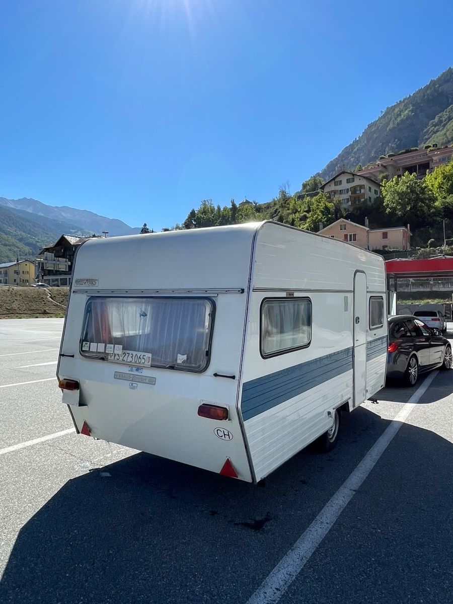 Knaus Veicoli da campeggio: Knaus Oldtimer Wohnwagen ab MFK – Usato da Ried-Brig venduto da inf_k7jw 2