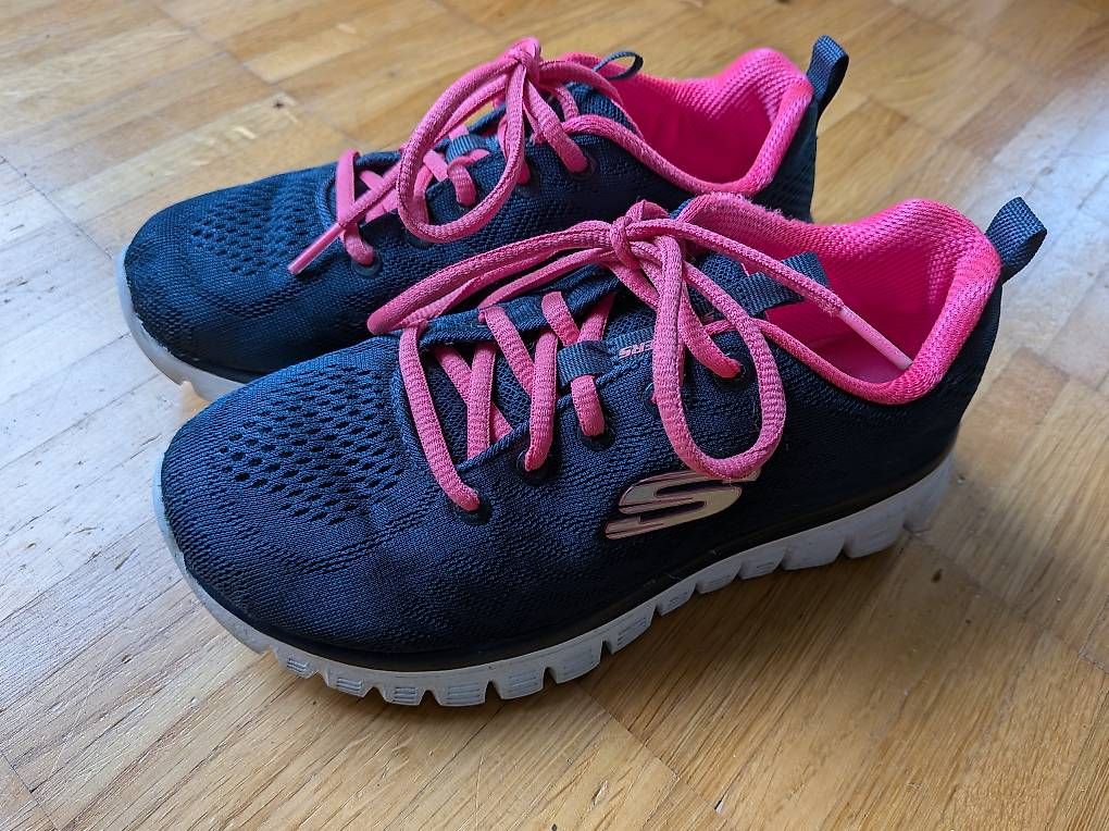 Scarpe per ragazze: Skechers memory foam Grösse 35 – Usato da Luzern venduto da jumeira01 3