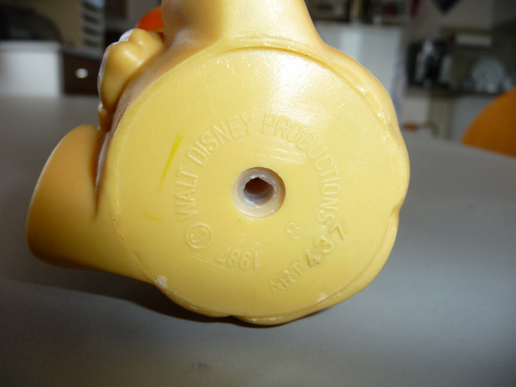 Statuette: Daisy Duck 1987 – Usato da Neftenbach venduto da sorge 3