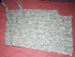 2 Topflappen Baumwolle 23 x 26 weiss-grün-schwarz  NEU
