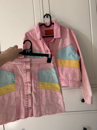 Signature8 set: pink denim jacket & skirt, size S 🌸🌈