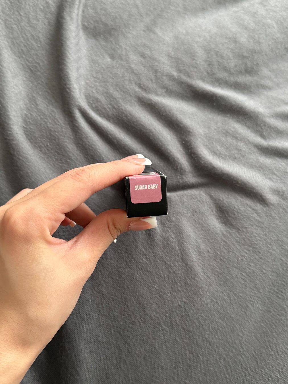 Huda Beauty Make-up: Huda Beauty Lipgloss – Neu und originalverpackt aus Baar von and_x9gz 2