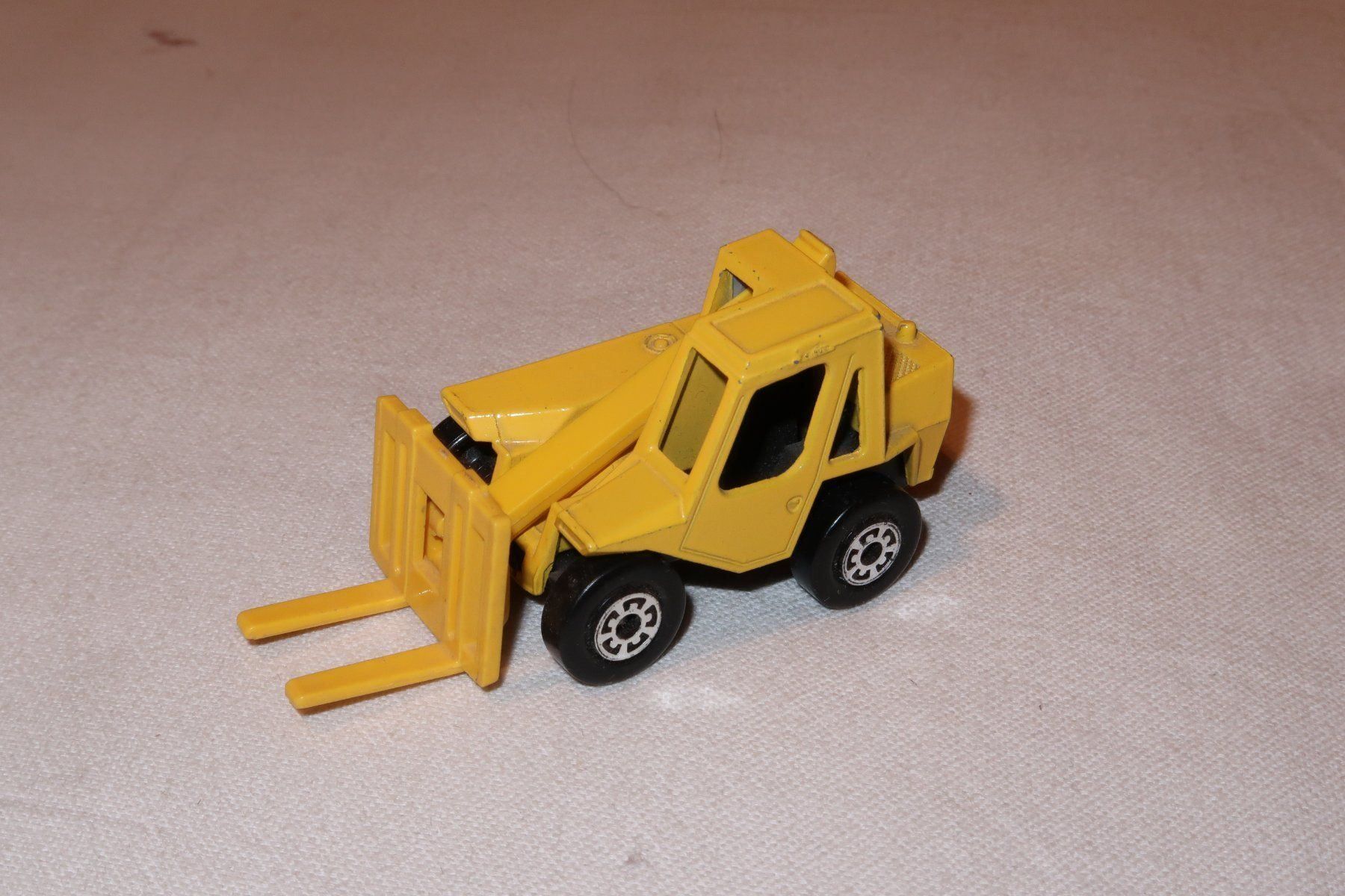 Matchbox Modellini d'auto: Matchbox Superfast No48 Sambron Jacklift – Usato da Muttenz venduto da Laeckerlihamschter