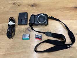 Sony Cyber-shot DSC-V3 - Digital camera - compact - 7.2 MP
