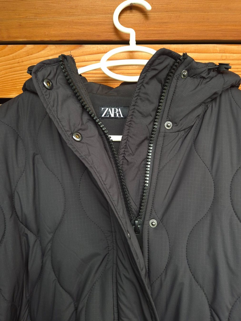 Zara Giacche: Neu Damen Jacke mit Kaputze – Nuovo (secondo la descrizione) da Wettingen venduto da mas_8829 1