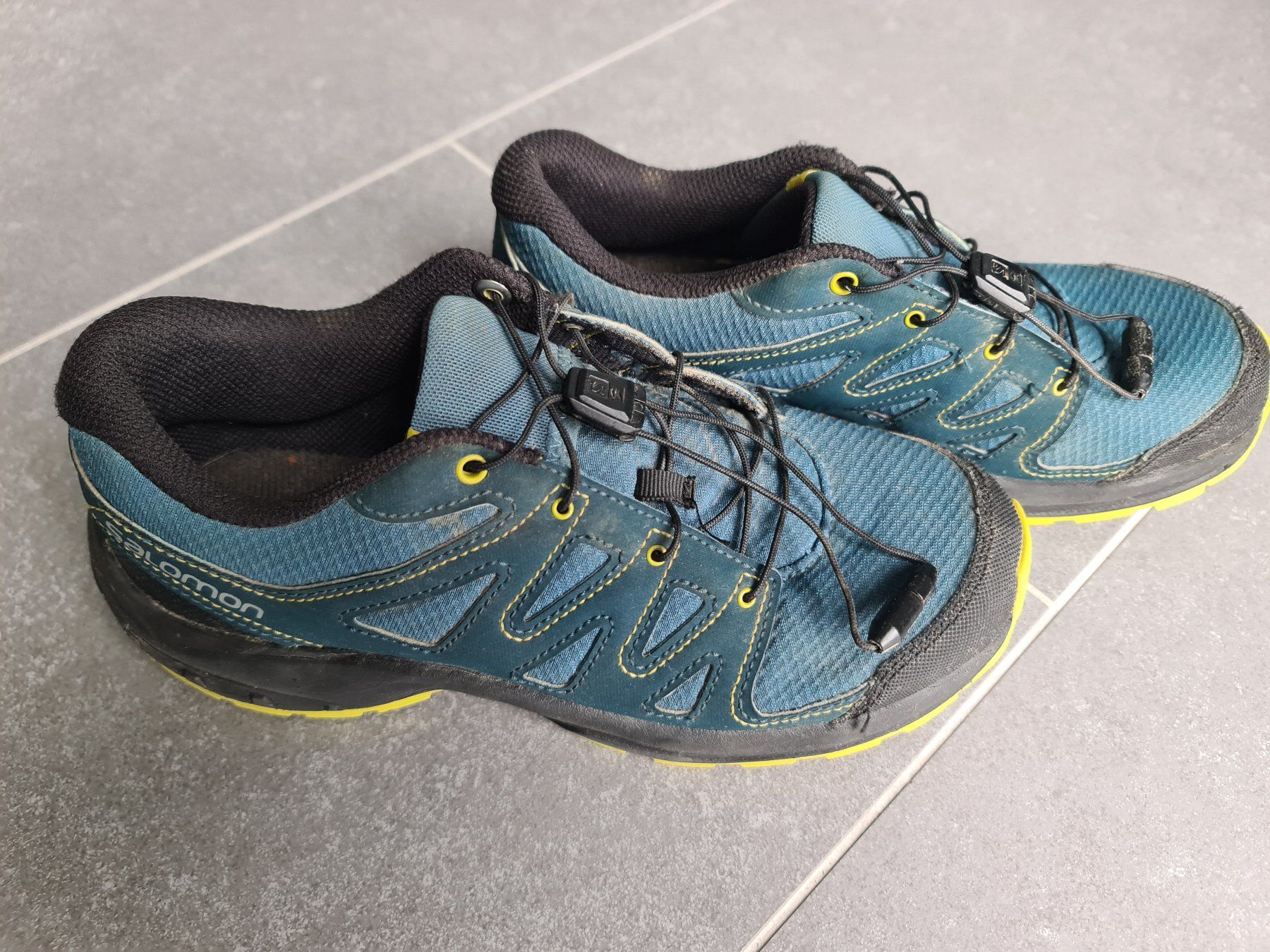 Salomon Herrenschuhe: Salomon Kinder Trekkingschuhe Wanderschuhe Gr. 36 – Gebraucht aus Hausen AG von Vugri 3