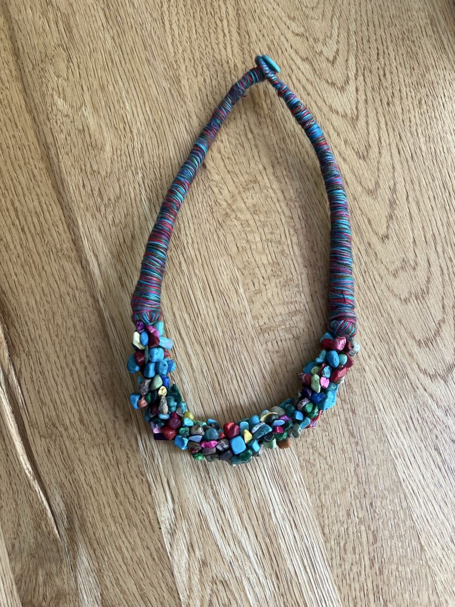 Catenine: Bunte Sommer Halskette mit Steinen, Modeschmuck – Usato da Laufen venduto da li_ga7