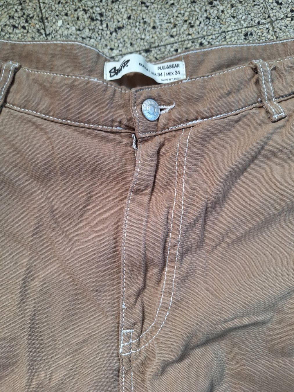 Pull&Bear Jeans: Jeans beige terracotta Pull & Bear US34 – D'occasion à Carouge GE par lor_m8jm 1