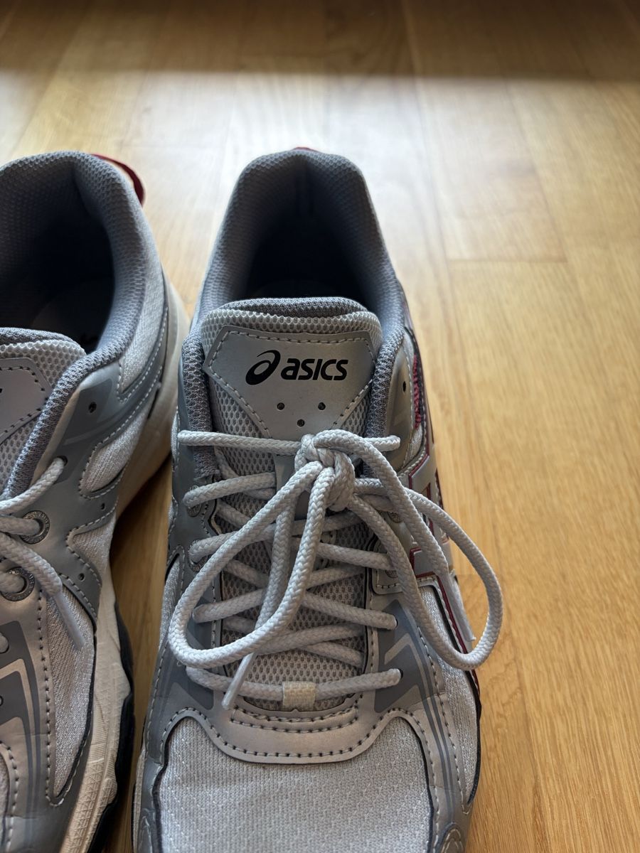 Asics Scarpe da uomo: Asics Schuhe Gr. 42 – Nuovo (secondo la descrizione) da Schaffhausen venduto da golazo_vines 7