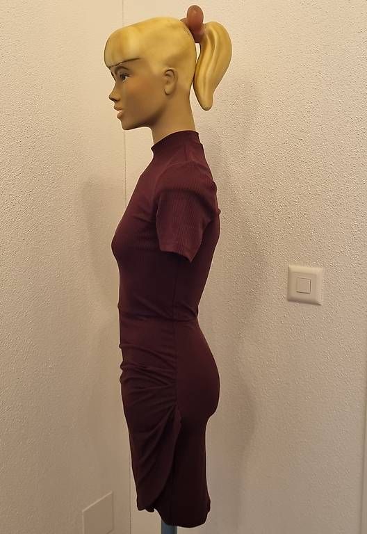 Kleider: Kleid von VILA, Gr. XS – Gebraucht aus Hägglingen von TamaraDeVito 1