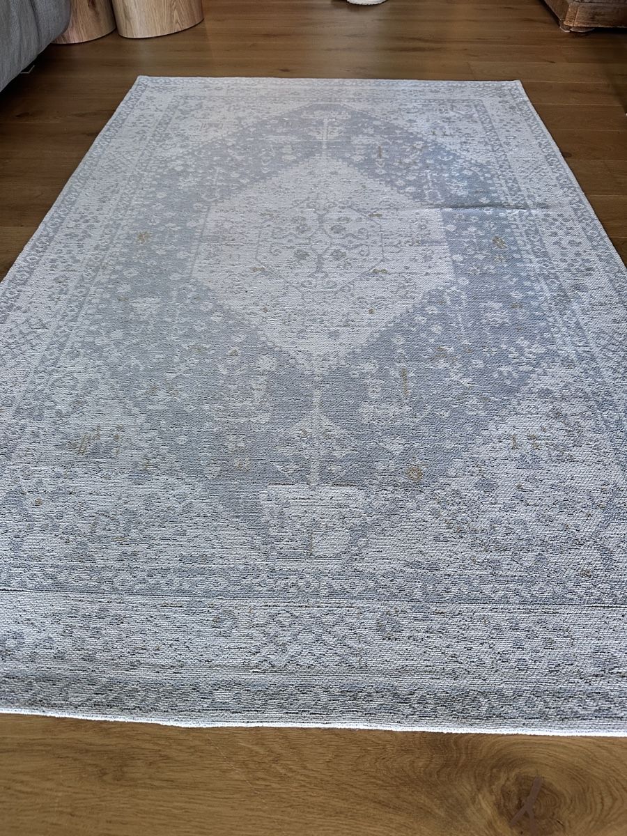 Teppiche: Teppich orientalisches Muster  – Gebraucht aus Horgen von nat_sl7k