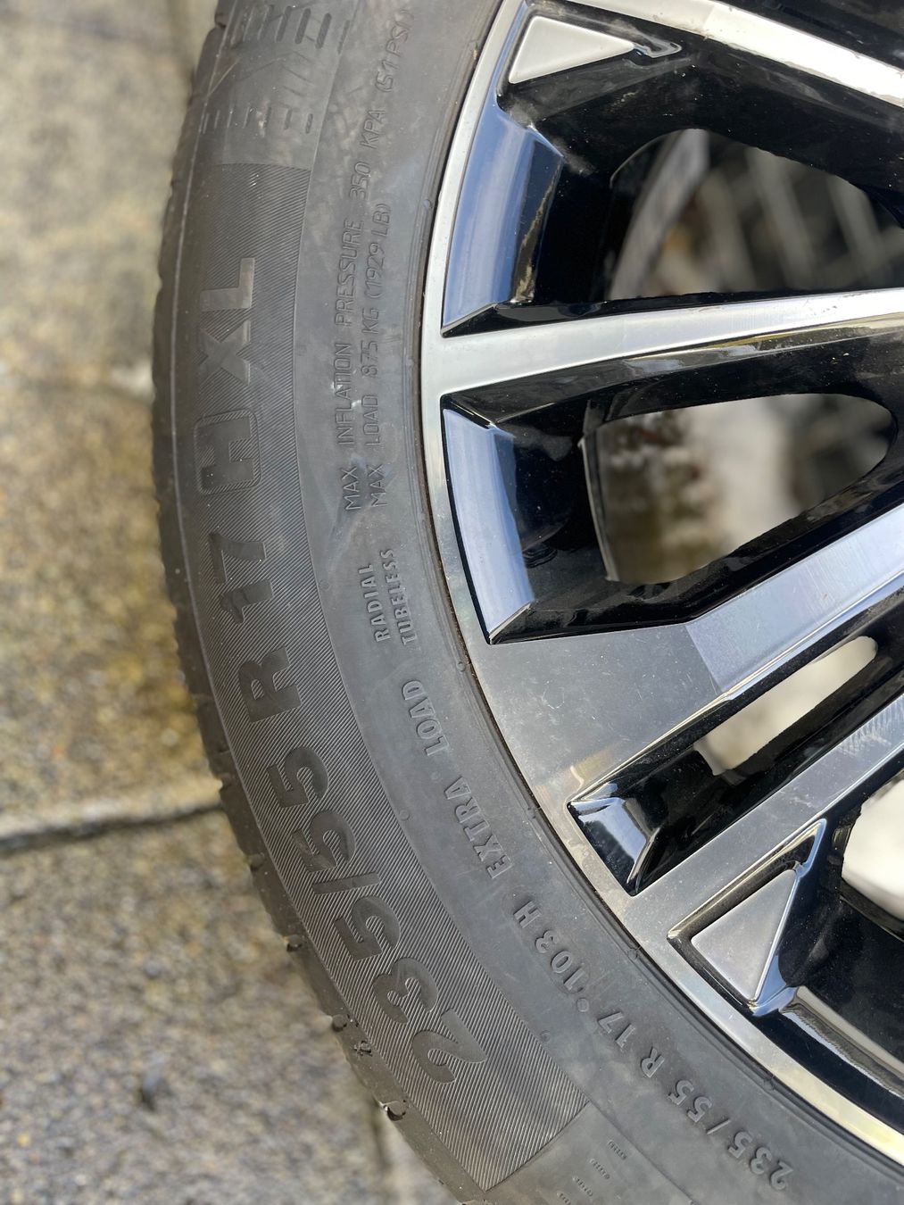 Volkswagen Pneumatici & Ruote complete: 1x VW Rad 17 Zoll – Usato da Einsiedeln venduto da VH_ 3