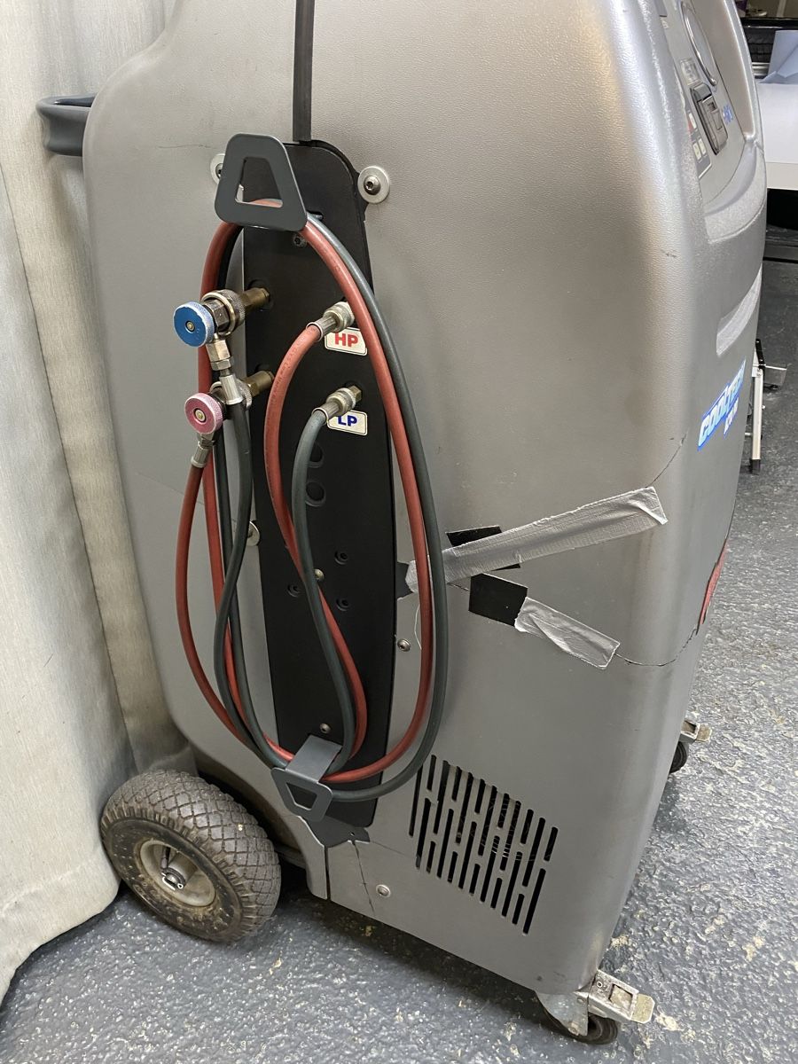 Tutti gli attrezzi: Klimaservicegerät Robinair Cooltech AC788 Pro – Usato da Hägglingen venduto da kar_v9qf 3