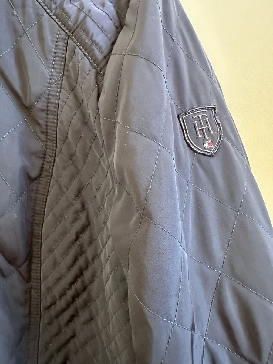 Tommy Hilfiger Giacche: Tommy Hilfiger quilted jacket navy size M – Difettoso da Horgen venduto da ger_2y92 3