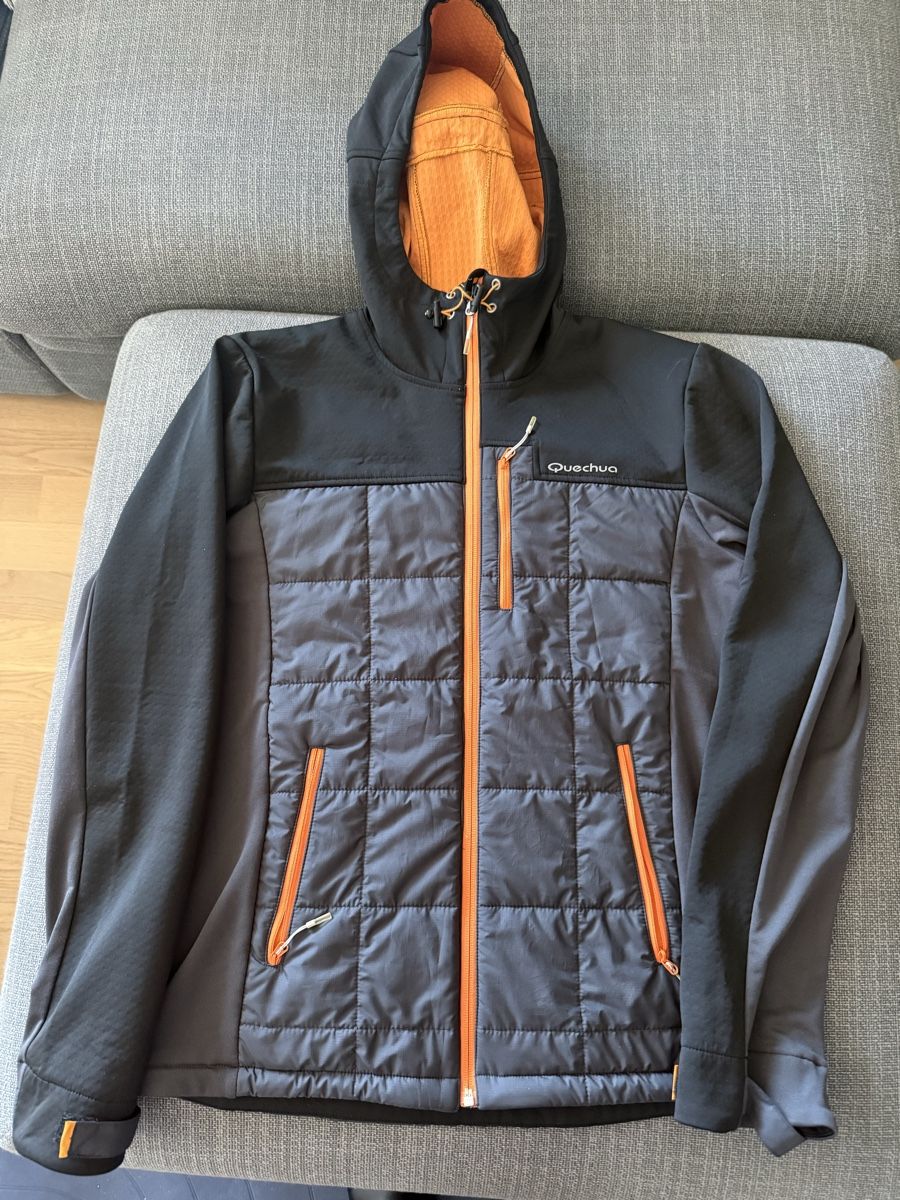 Giacche: Quechua Hybrid Shell Jacket schwarz orange Grösse M – Usato da Dübendorf venduto da zhe_69pd