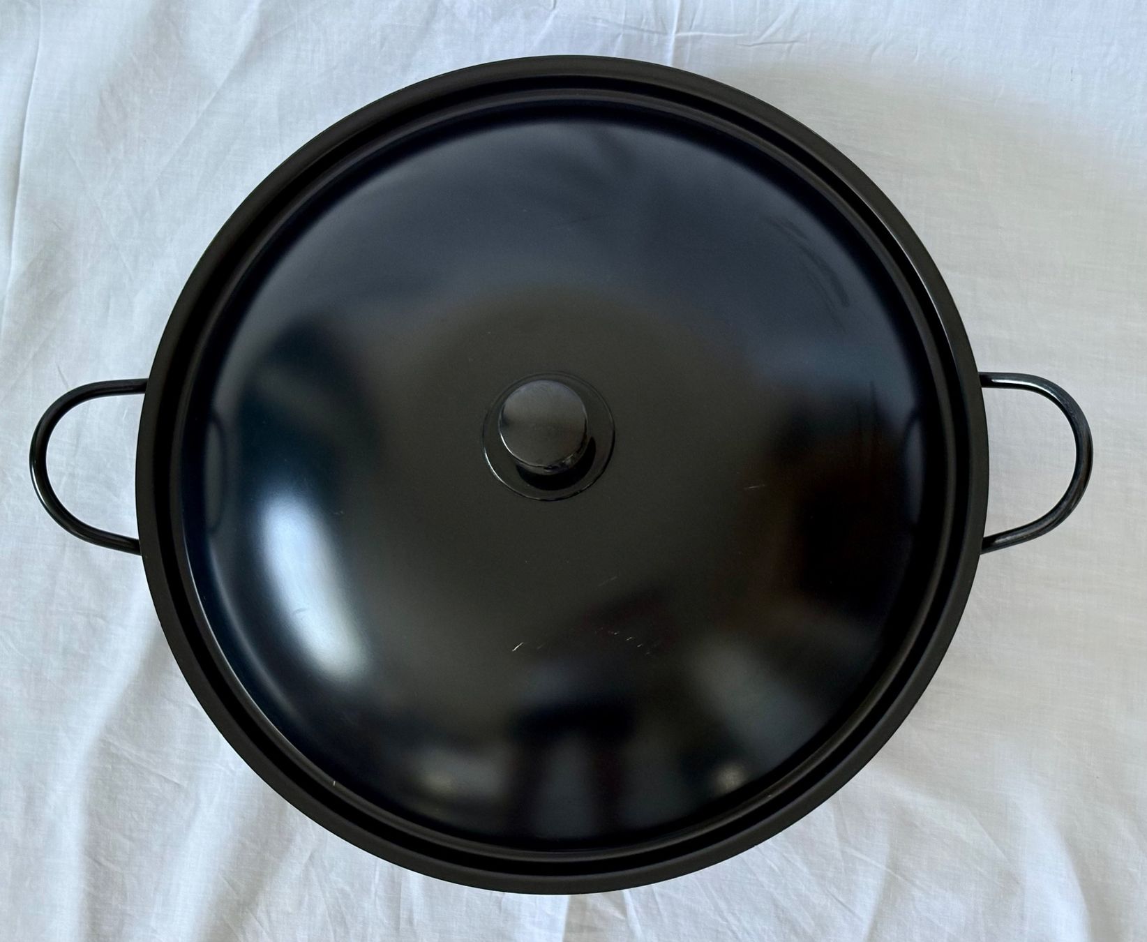 Padelle: Grosser schwarzer Wok, mit passendem Deckel – Usato da Oberrieden venduto da pet_n2c2 2