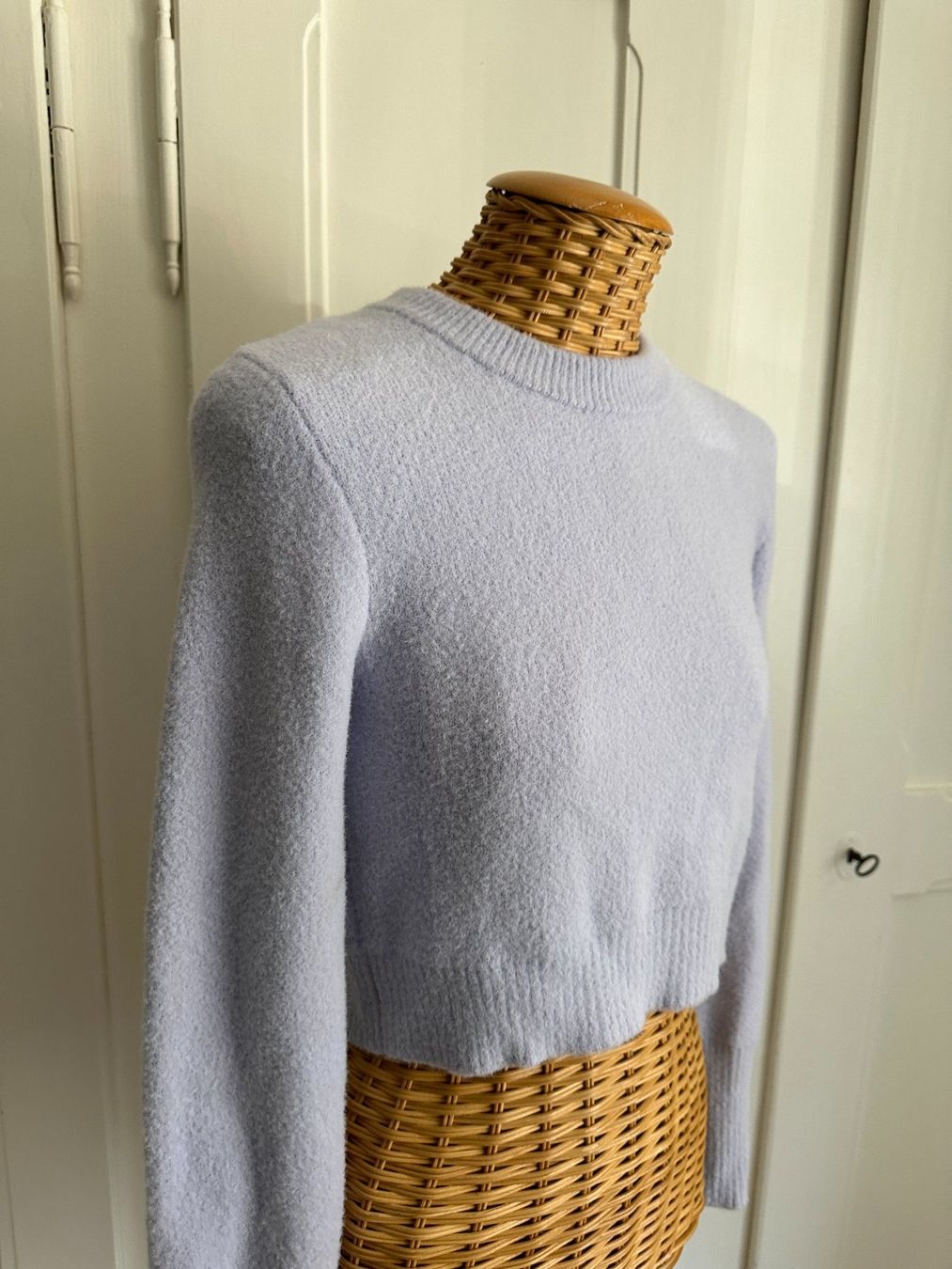 Zara Maglioni & Felpe: ZARA - cropped Strickpullover flauschig S – Usato da Zürich venduto da Diazaio 1