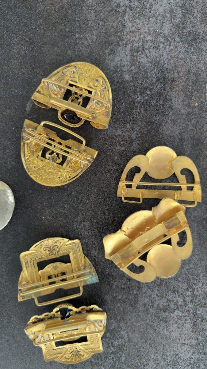 Boucles de ceinture: 3 Gürtelschnallen goldfarbig – Neuf (Voir description) à Erlinsbach par pulverschneegut 6