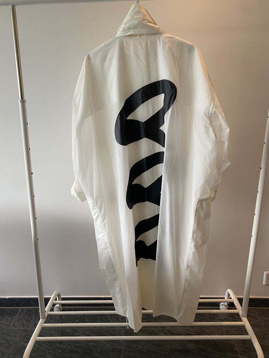 Issey Miyake Cappotti: Rare Issey Miyake Wind Coat – Nuovo (secondo la descrizione) da Luzern venduto da rachlaw1 1