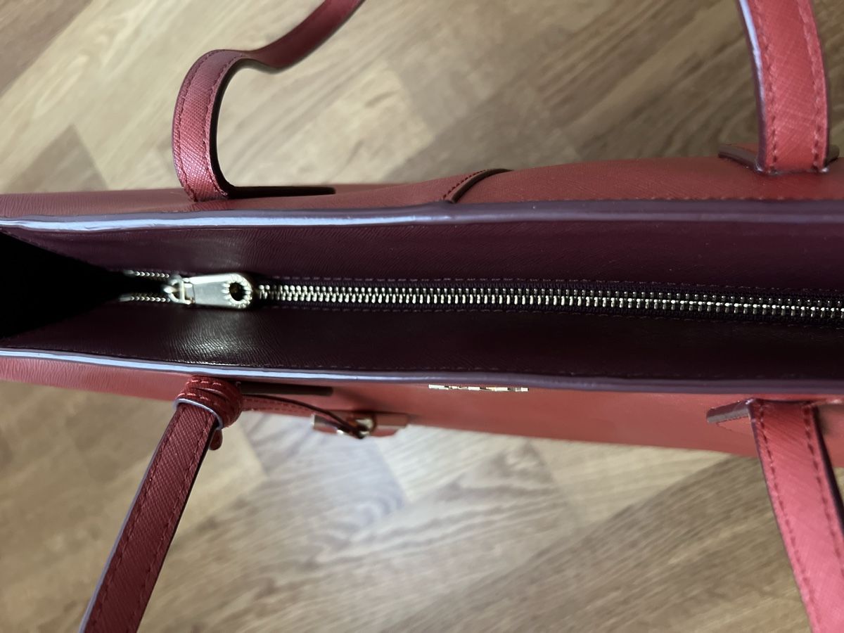 DKNY Taschen für Damen: DKNY Tasche – Gebraucht aus Glattpark(Opfikon) von ste_n99y 4