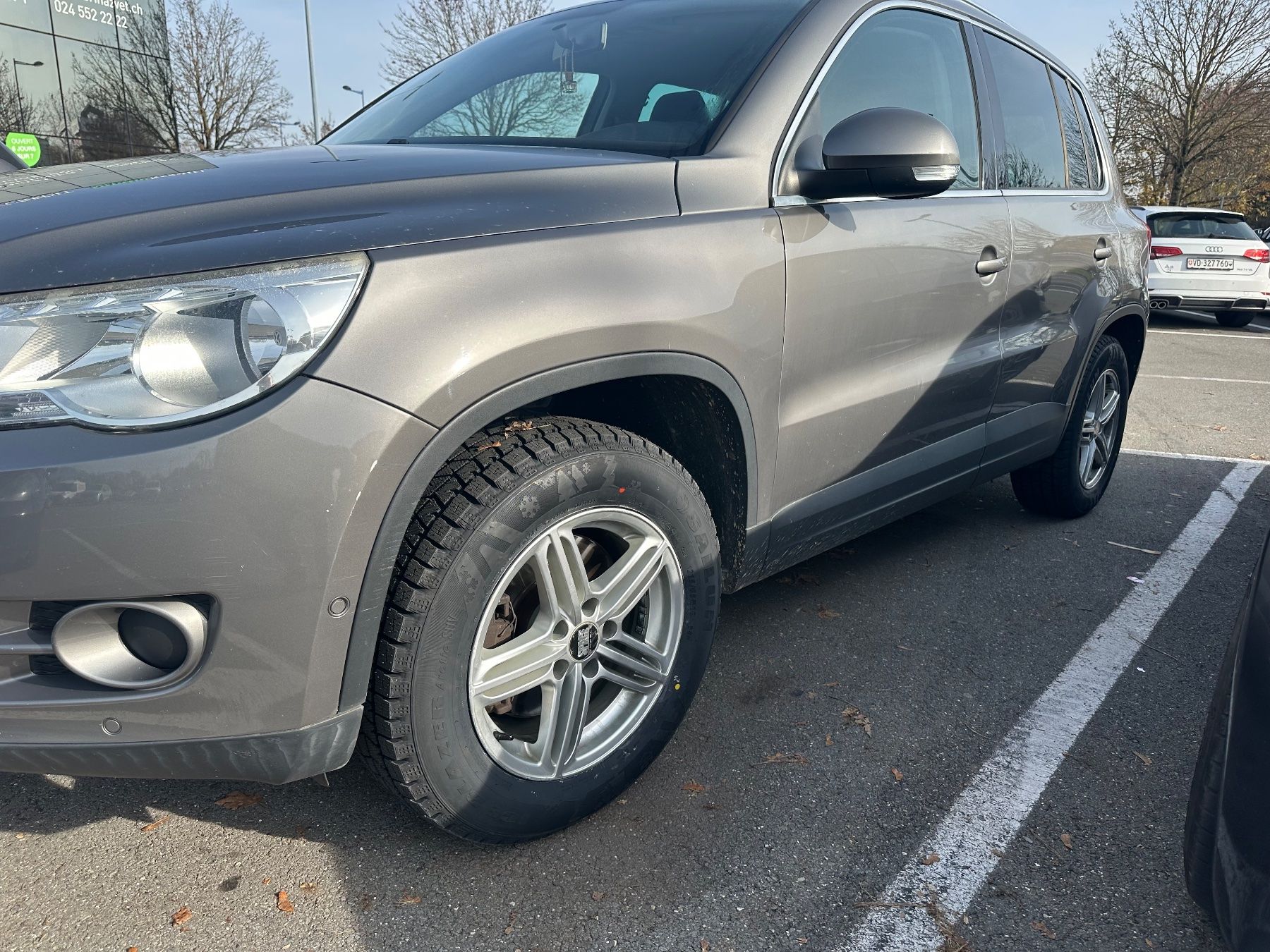 VW Automobili: VW Tiguan 2lt TDI – Usato da Cortaillod venduto da stb_lz6s 1