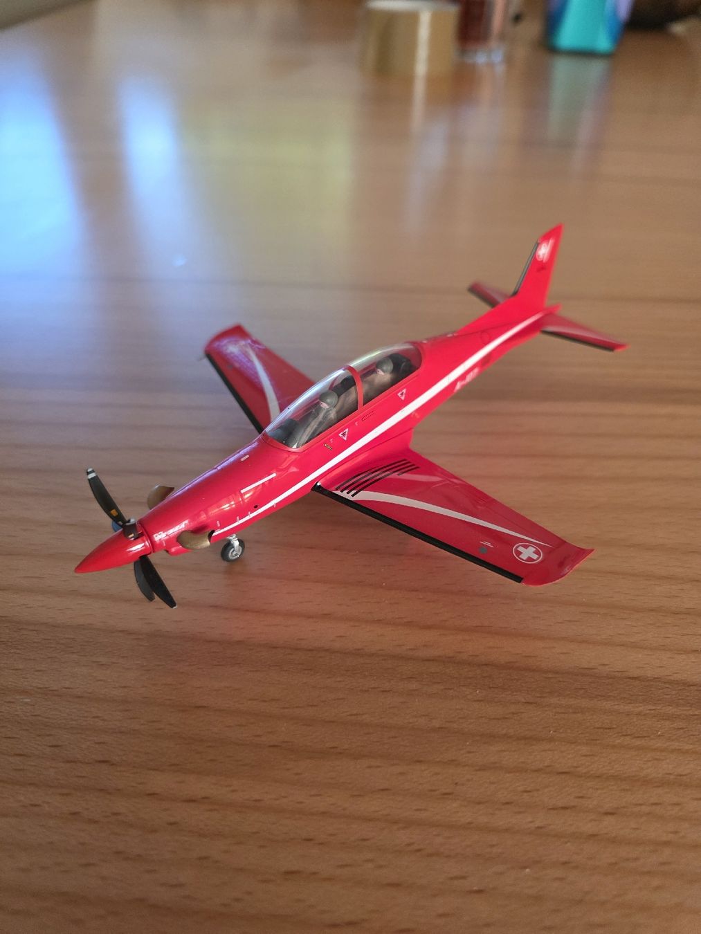 Kit di modellismo & Modellini statici: Pc-21 swiss 1/72 – Nuovo e nell'imballaggio originale da Lentigny venduto da kev_j2xf