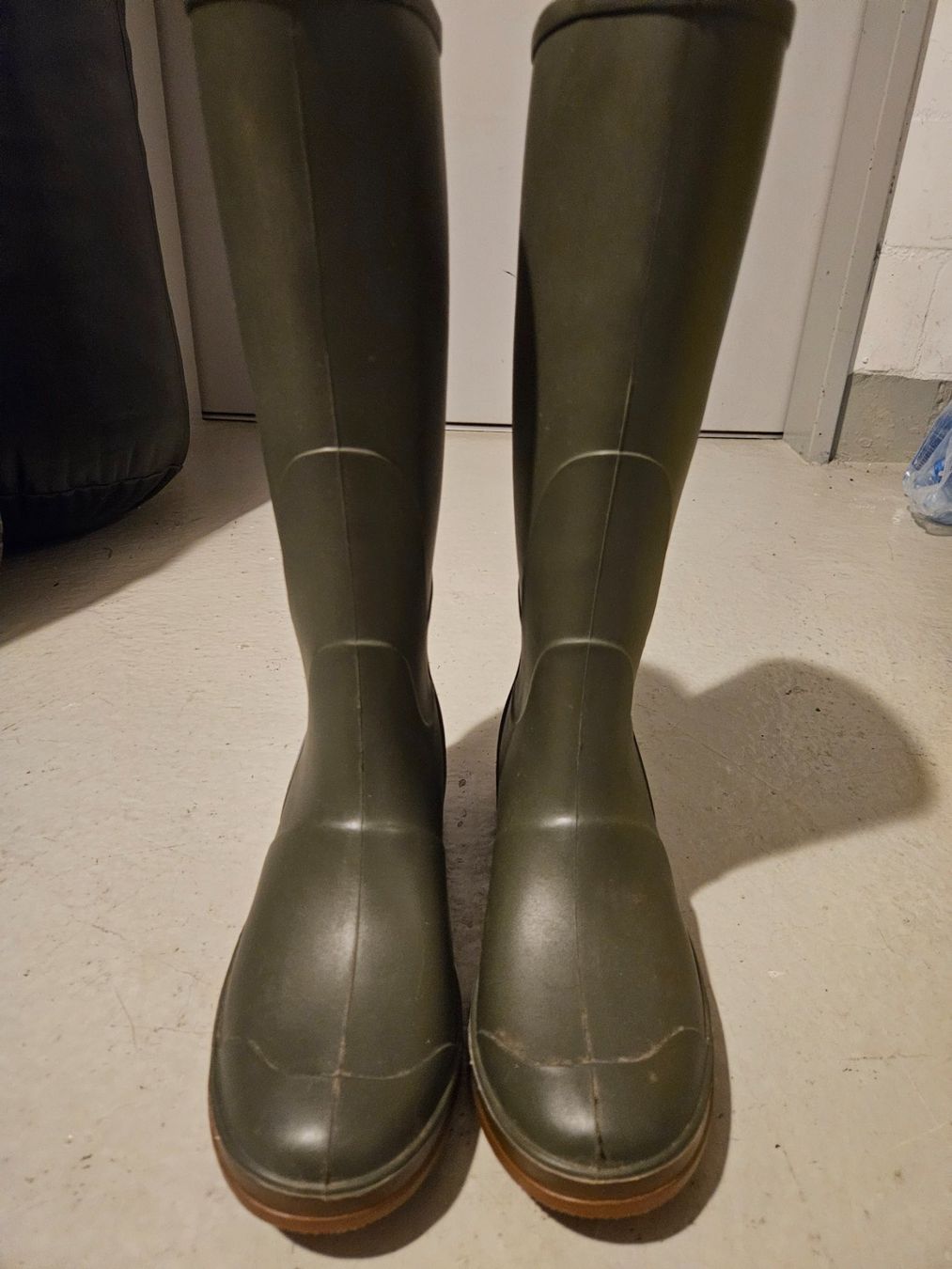 Scarpe da uomo: Gummistiefel Worker oliv Grösse 40 – Nuovo (secondo la descrizione) da Embrach venduto da Lilly2021 2