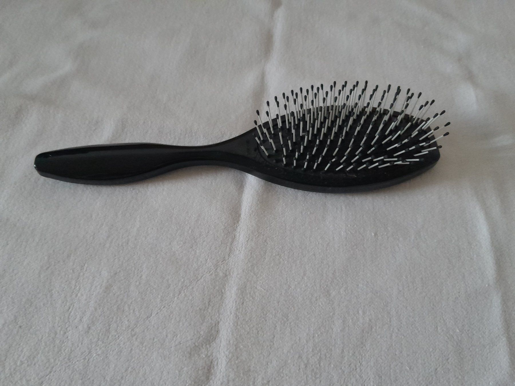 Trisa Altro per la cura dei capelli: Haarbürste – Usato da Wetzikon ZH venduto da jos_9lpx