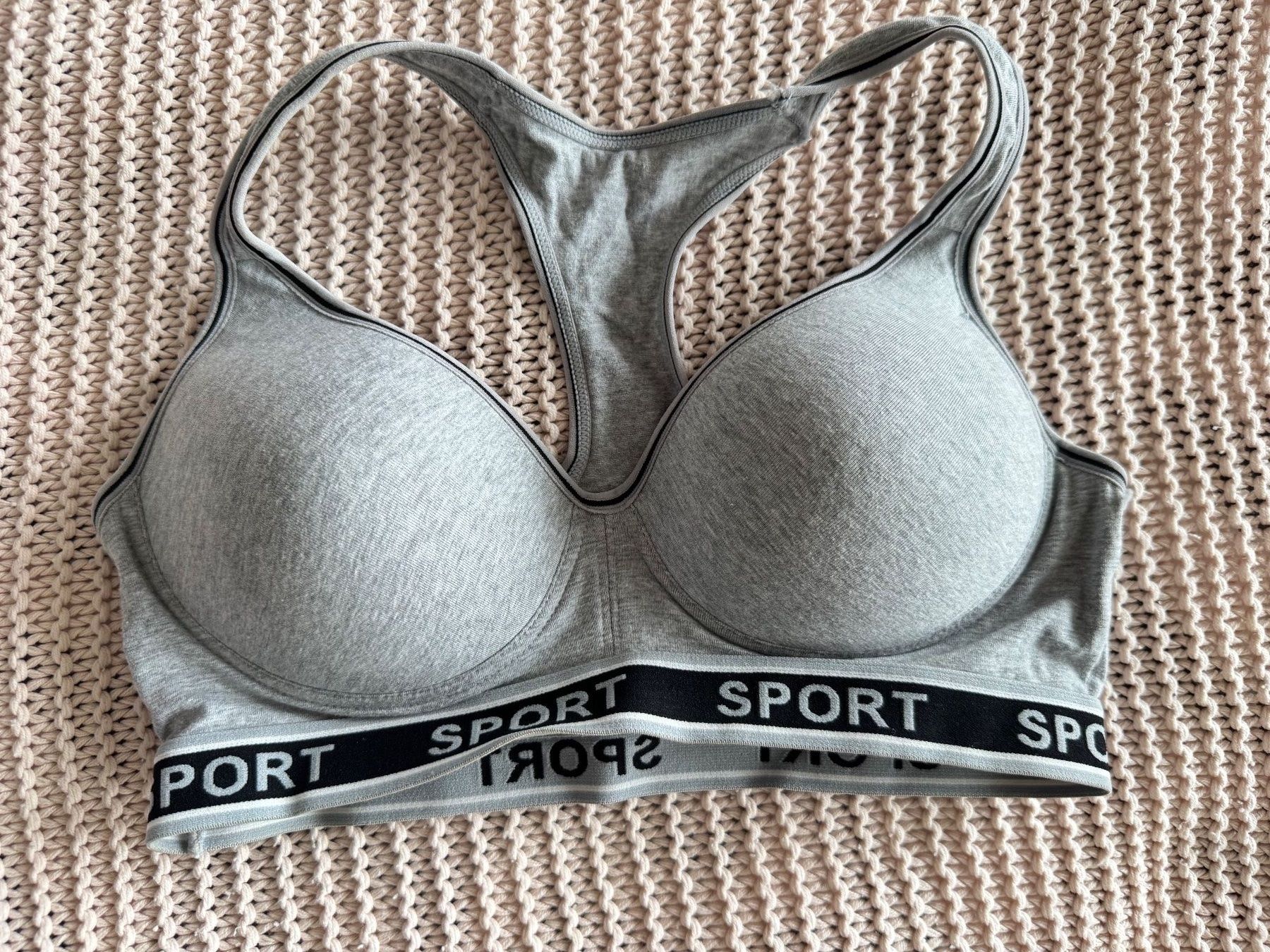 Altra biancheria intima: Brassiere de sport grise – Nuovo (secondo la descrizione) da Montreux venduto da Izapeche811