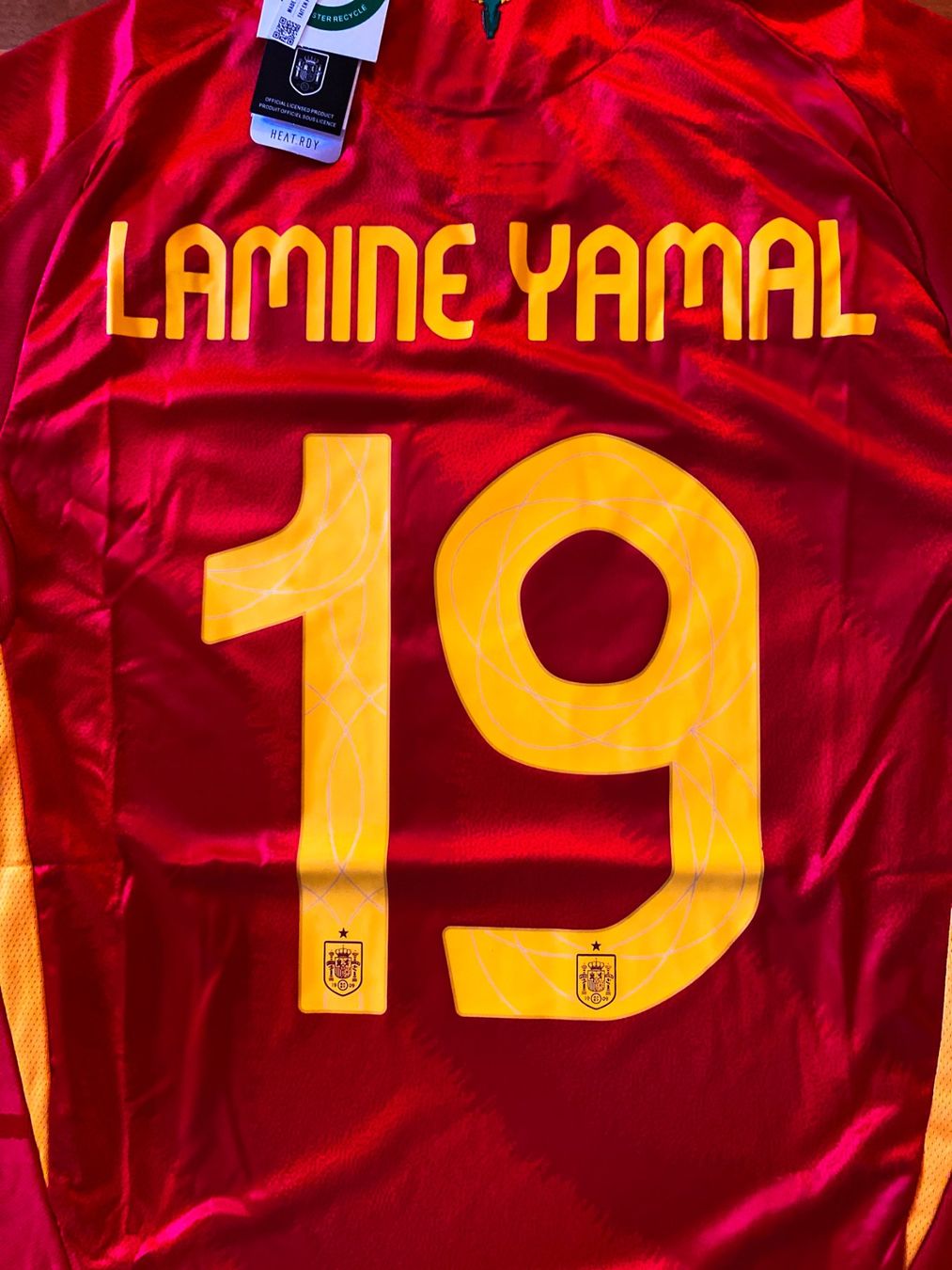 Adidas Leibchen & Hosen: Lamine Yamal Euro 2024 final- Spain player version jersey – Neu und originalverpackt aus Genève von  8