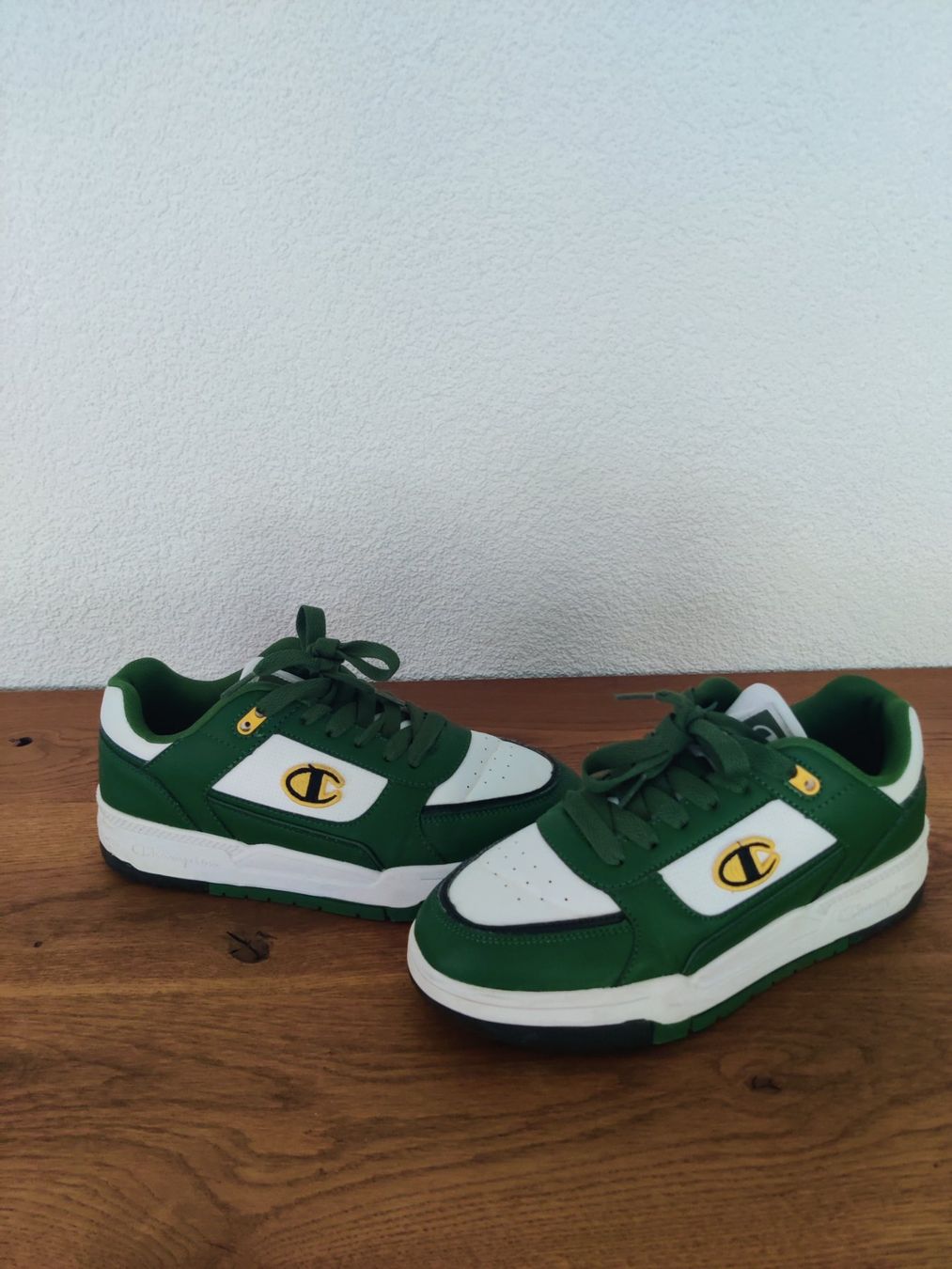 Champion Scarpe da uomo: Sneaker – Usato da Oberweningen venduto da nba_wg2f