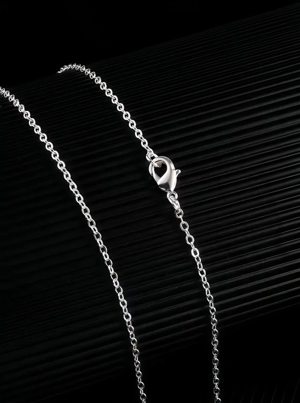 Catenine: 1 collier argenté, NEUF – Nuovo e nell'imballaggio originale da Puidoux venduto da mic_c2fh