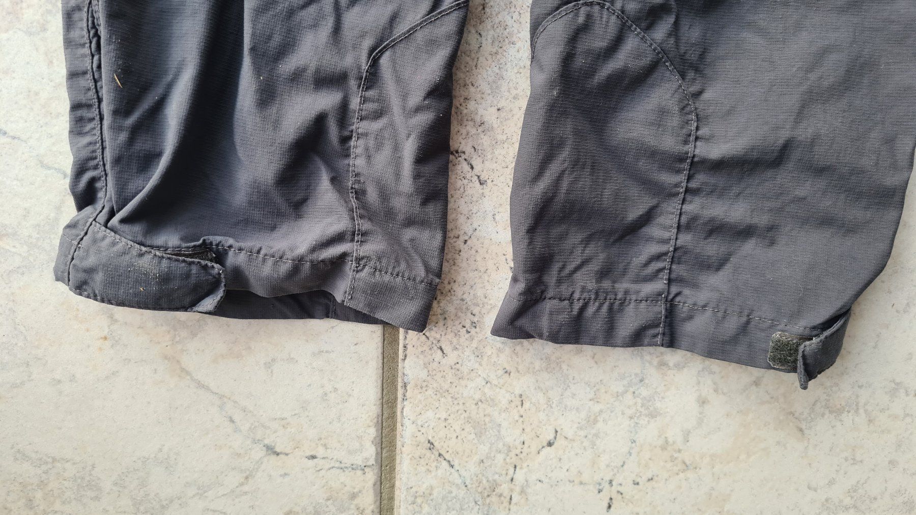 Decathlon Pantaloni: Zip-Off Outdorhosen 125/132 – Usato da Obergösgen venduto da schesom 2