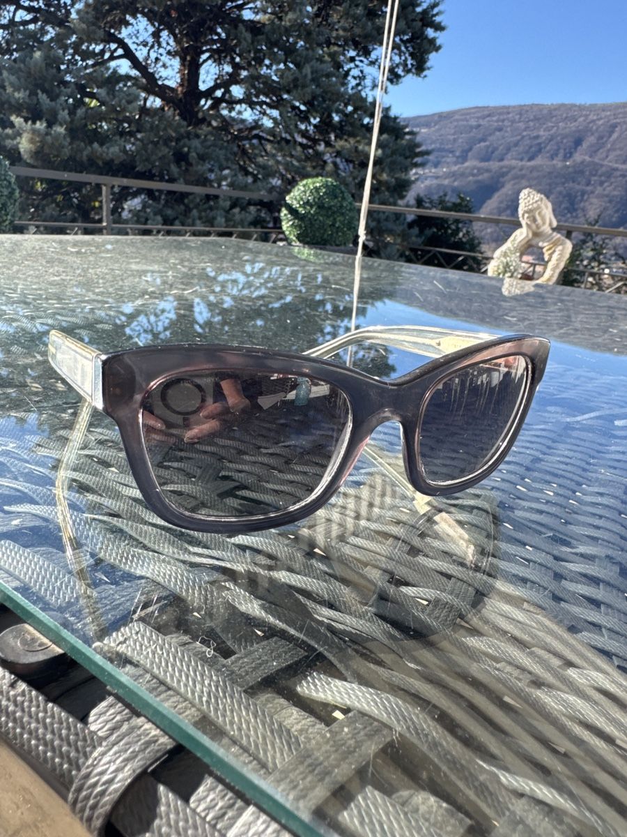 Burberry Occhiali & Lenti: Burberry Sonnenbrille – Usato da Vezia venduto da sidu03