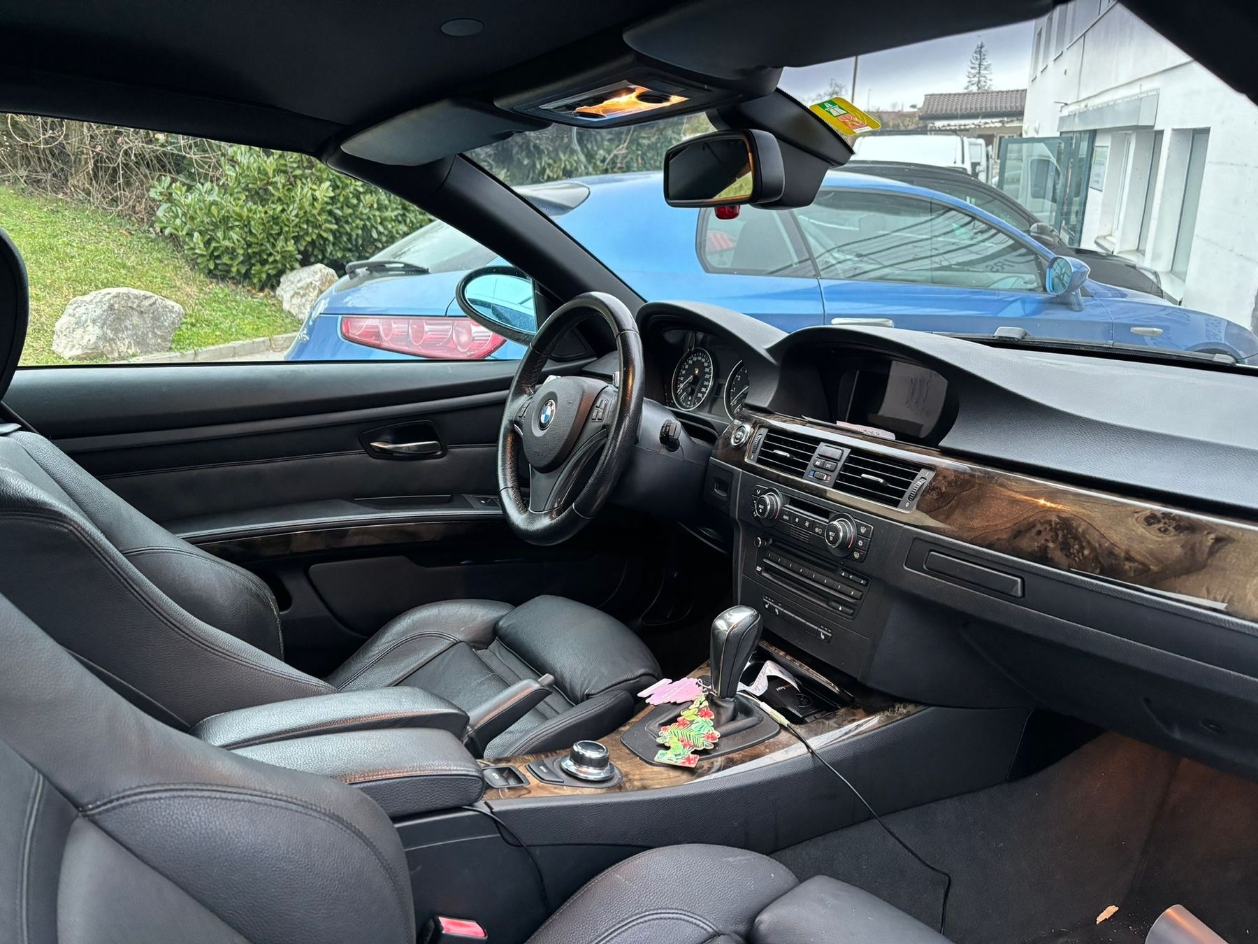BMW Autos: BMW 325i cabrio – Gebraucht aus Vevey von dar_jk9w 4