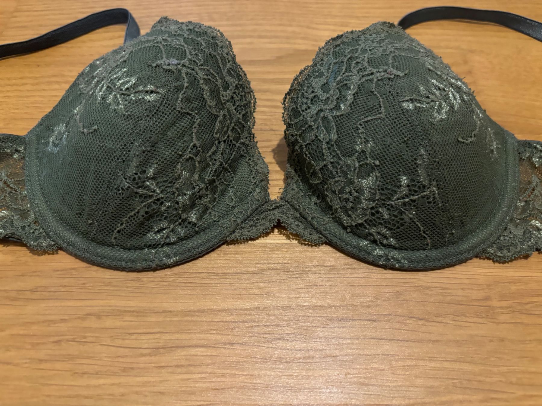 Esprit Altra biancheria intima: BH / Bra - edc by Esprit - Gr. 75A – Usato da Stadel venduto da Chanel_5 1