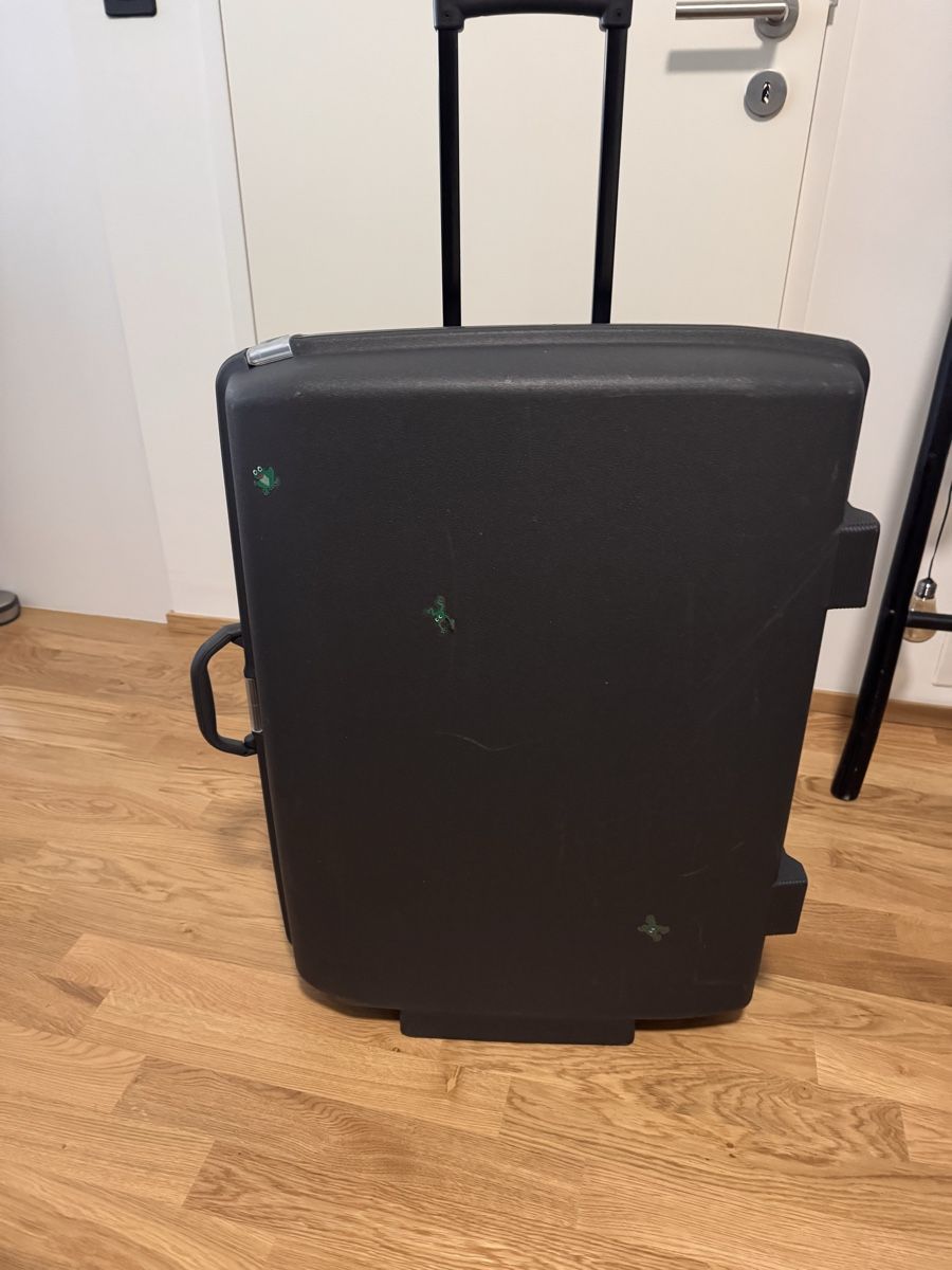 Valigie: Zwei Hartschalenkoffer gebraucht – Usato da Winterthur venduto da Sabrina91 5
