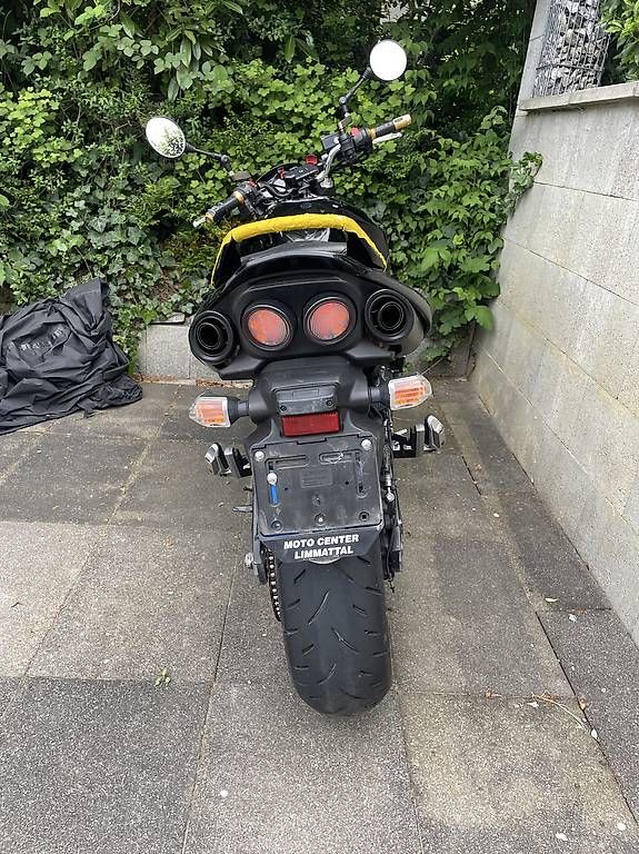 Strada: Suzuki günstig  – Usato da Rudolfstetten venduto da Besimi555 2