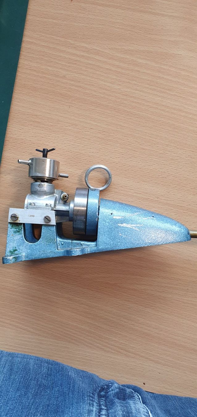 Modellismo RC: Modellmotor Taifun Tornado 2.5 – Usato da Grosswangen venduto da heus 2