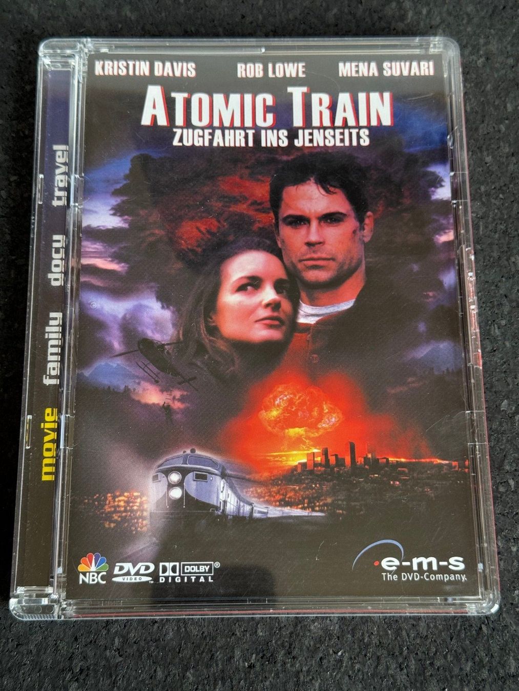 Tutti i DVDs: Atomic Train "Zugfahrt ins Jenseits" DVD DE/EN – Usato da Fribourg venduto da tschjoly