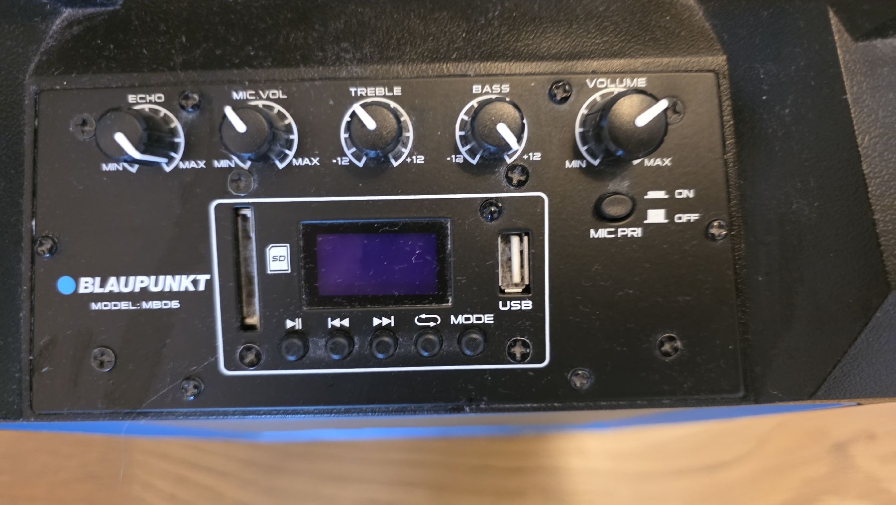 Blaupunkt Casse acustiche: Blaupunkt Portable Speaker with Microphone Good Condition – Usato da Zell LU venduto da MatiMati2706 1