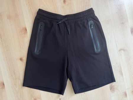 Shorts H+M 158 neuwertig