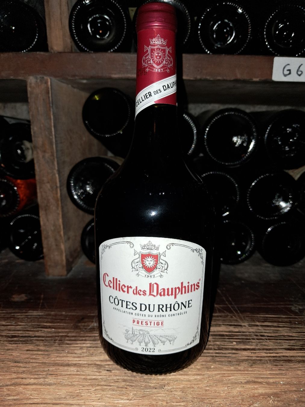 Vino: cellier des dauphins cotes-du-rhone prestige 2022 – Nuovo e nell'imballaggio originale da Le locle venduto da juliensaran 1