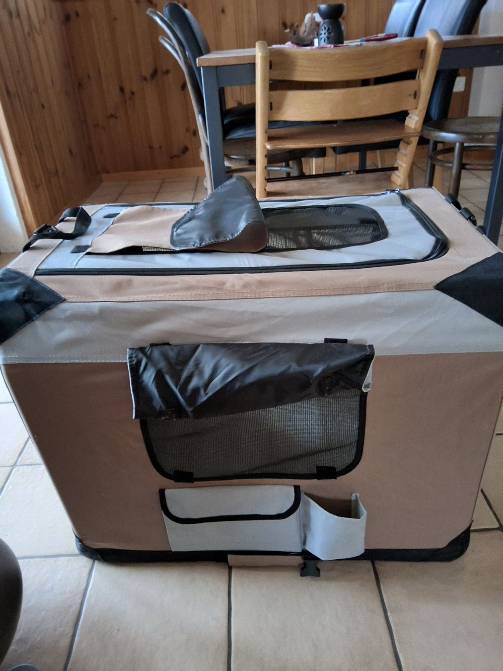 Cucce & Letti: Josty Hundebox – Usato da Bettwil venduto da Aenggi17 2