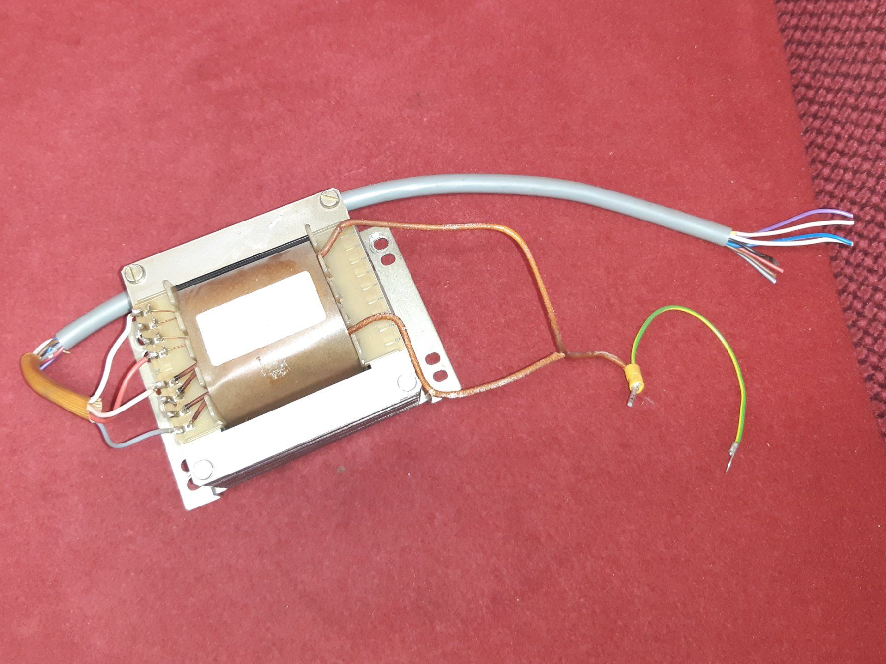 Componenti elettronici: Transformator, ungeprüft und ungtestet! – Usato da Lohn-Ammannsegg venduto da Molch7 3