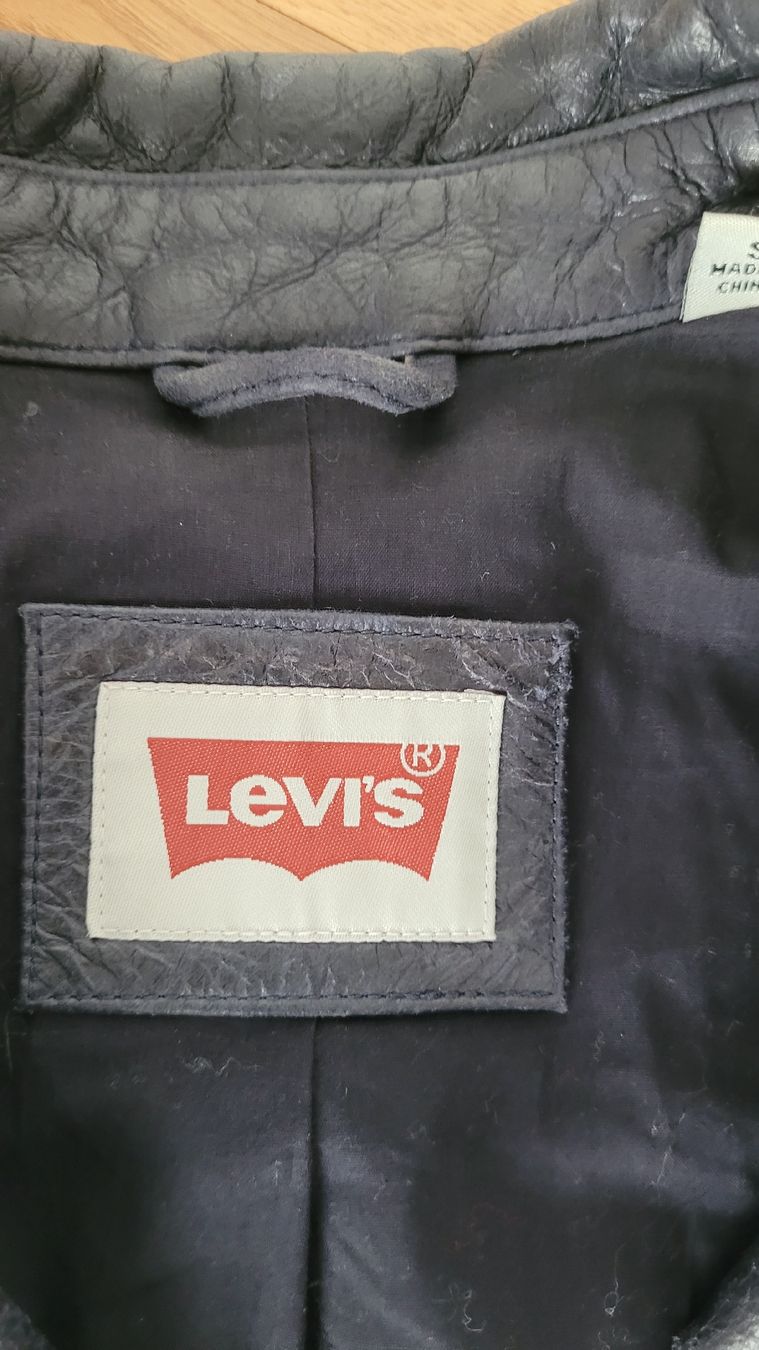 Levi's Giacche: Levi's Leather Jacket, size S – Usato da Winterthur venduto da sar_zg7p 1