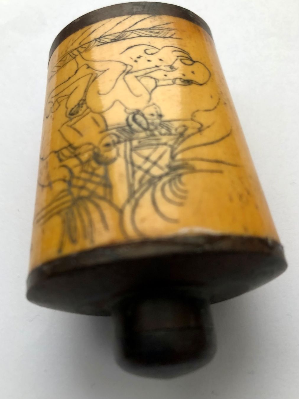Flaconi: China Snuffbottle mit erotischer Darstellung – Usato da Basel venduto da chinarh891 1